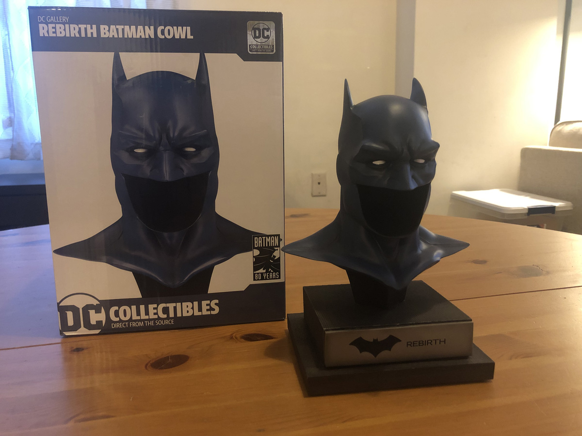 CS Unboxed: Rebirth Batman Cowl Statue From DC Collectibles