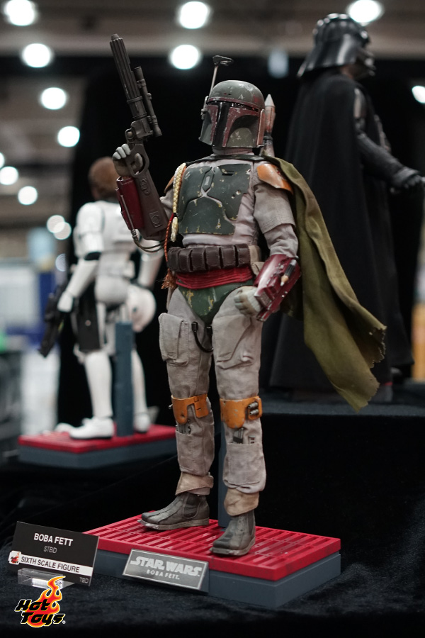 Hot Toys ComicCon Photos Show Off Star Wars, The Avengers, and More!