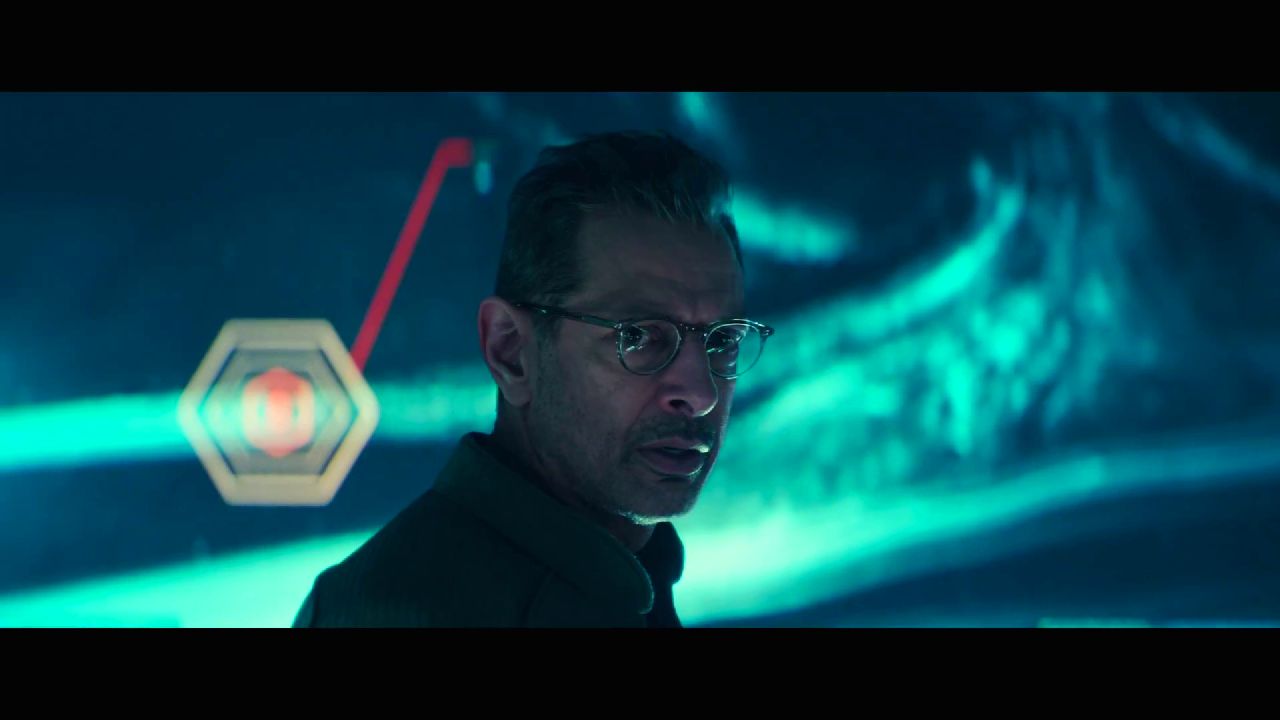 55 Screenshots From The Independence Day: Resurgence Trailer!