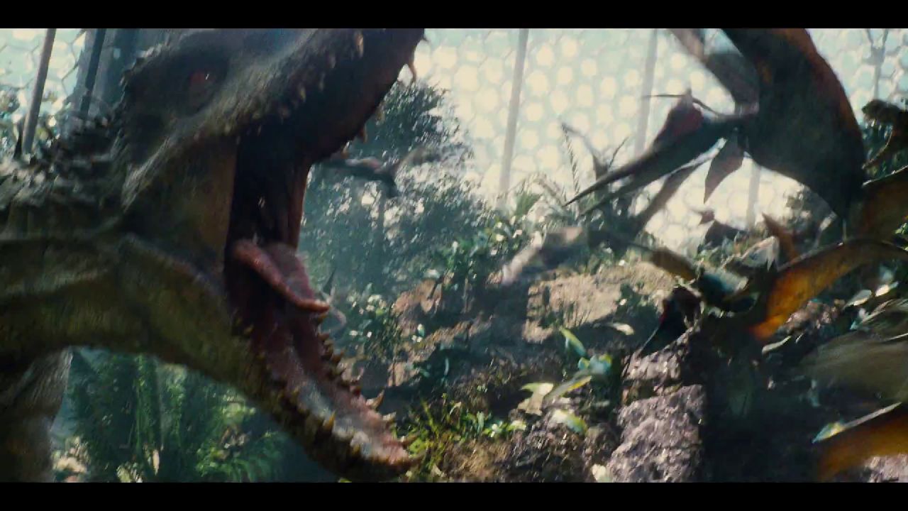 50 Screenshots from the New Jurassic World Trailer