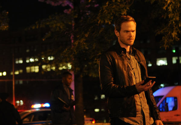 The Following Season 2 Photos Preview Debut Episode